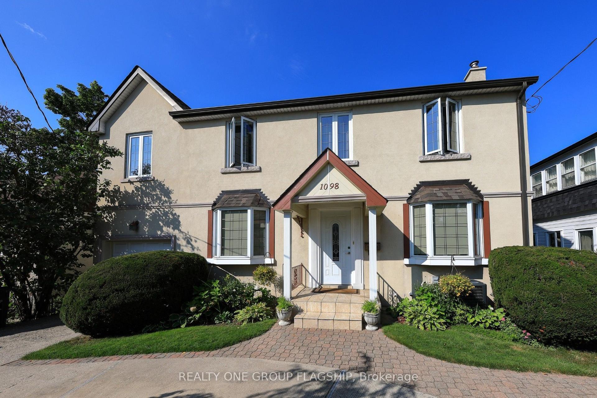 1098 Kipling Avenue, Toronto — Detached for sale, photo 1