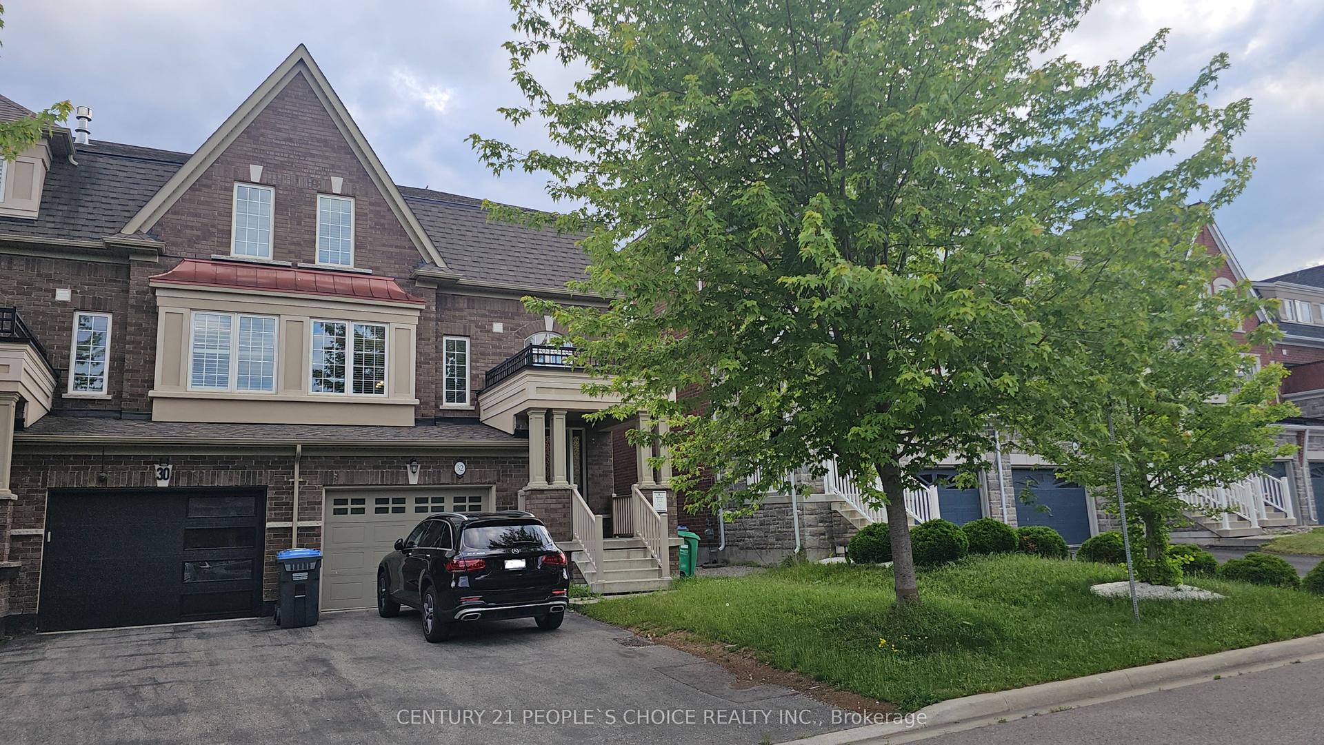 32 Meadowcreek Road — photo 1