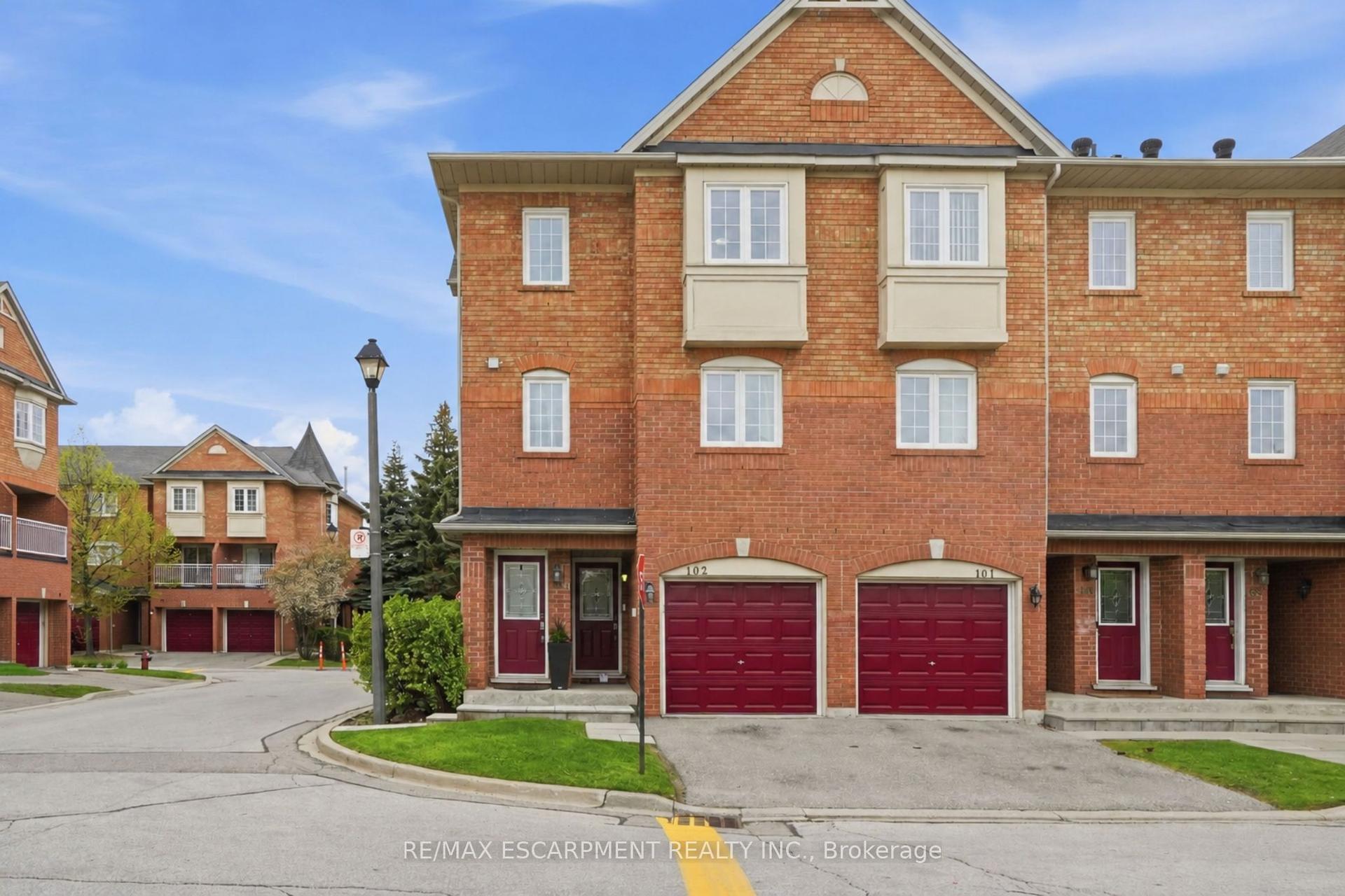 6950 Tenth Line W 103 #103, Mississauga — Condo Town for sale, photo 1