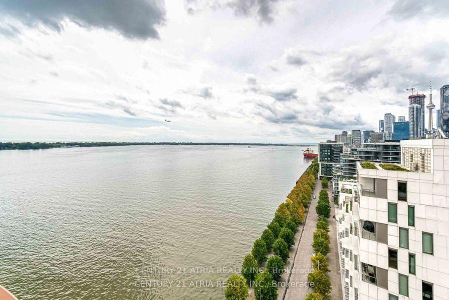 155 Merchants' Wharf N/A LPH12 #LPH12, Toronto — Condo for lease, photo 1