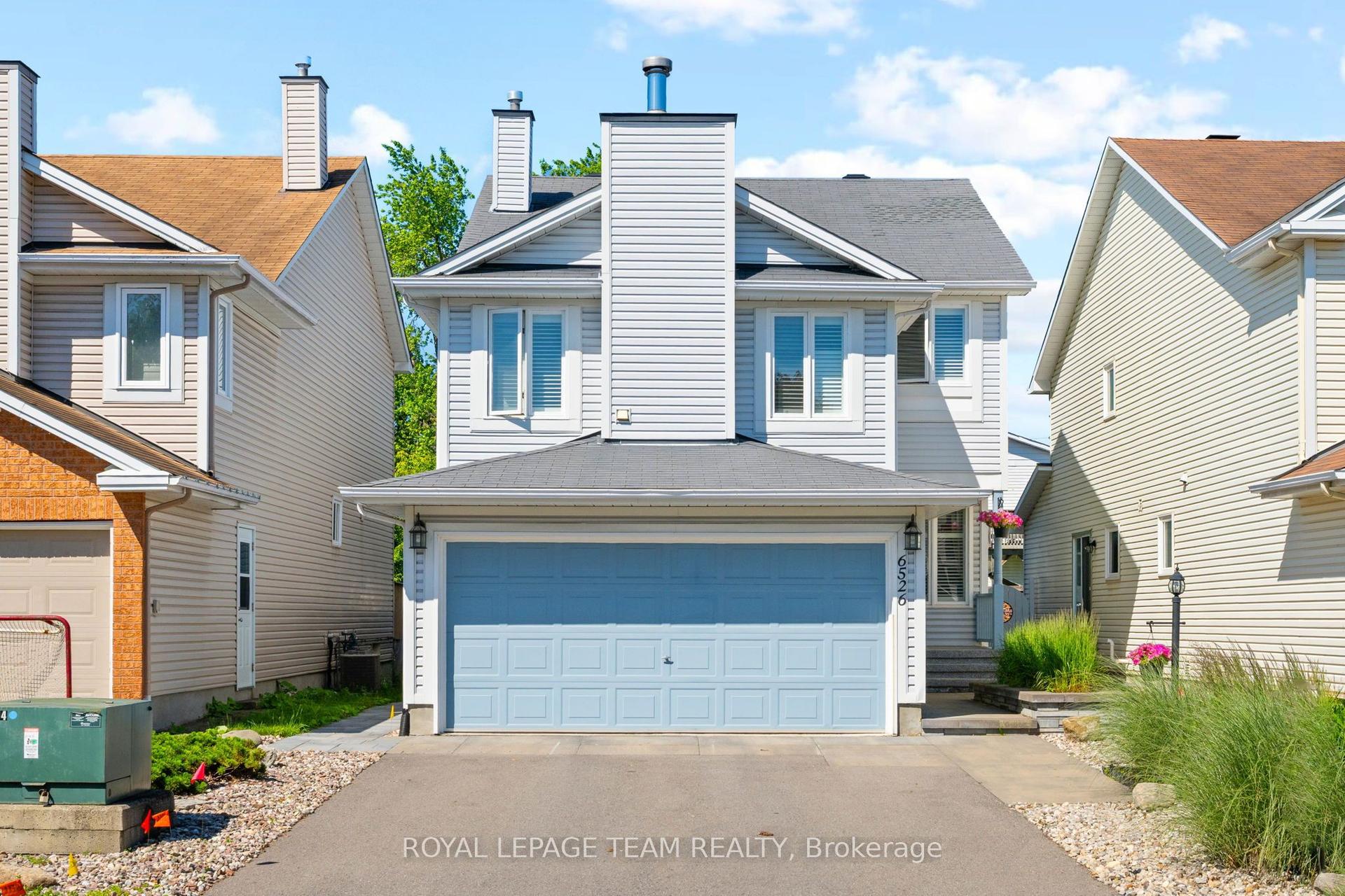 6526 Tooney Drive, Orleans - Convent Glen and Area — Detached for sale, photo 1