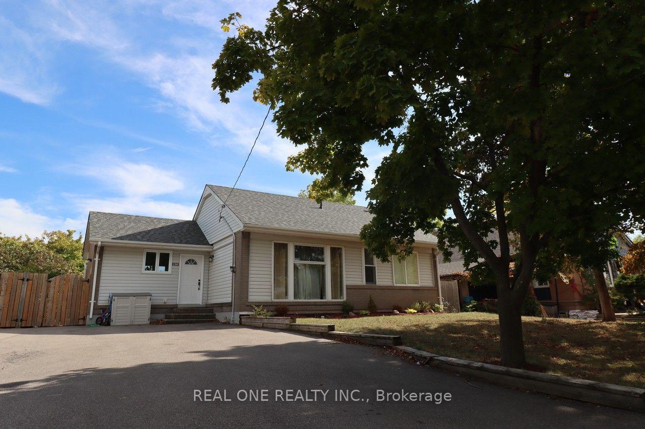 130 Mayfield Drive — photo 1