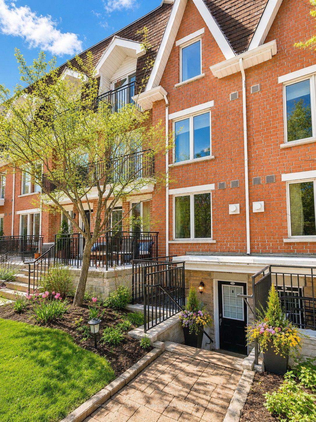 50 Joe Shuster Way 215 #215 — photo 1