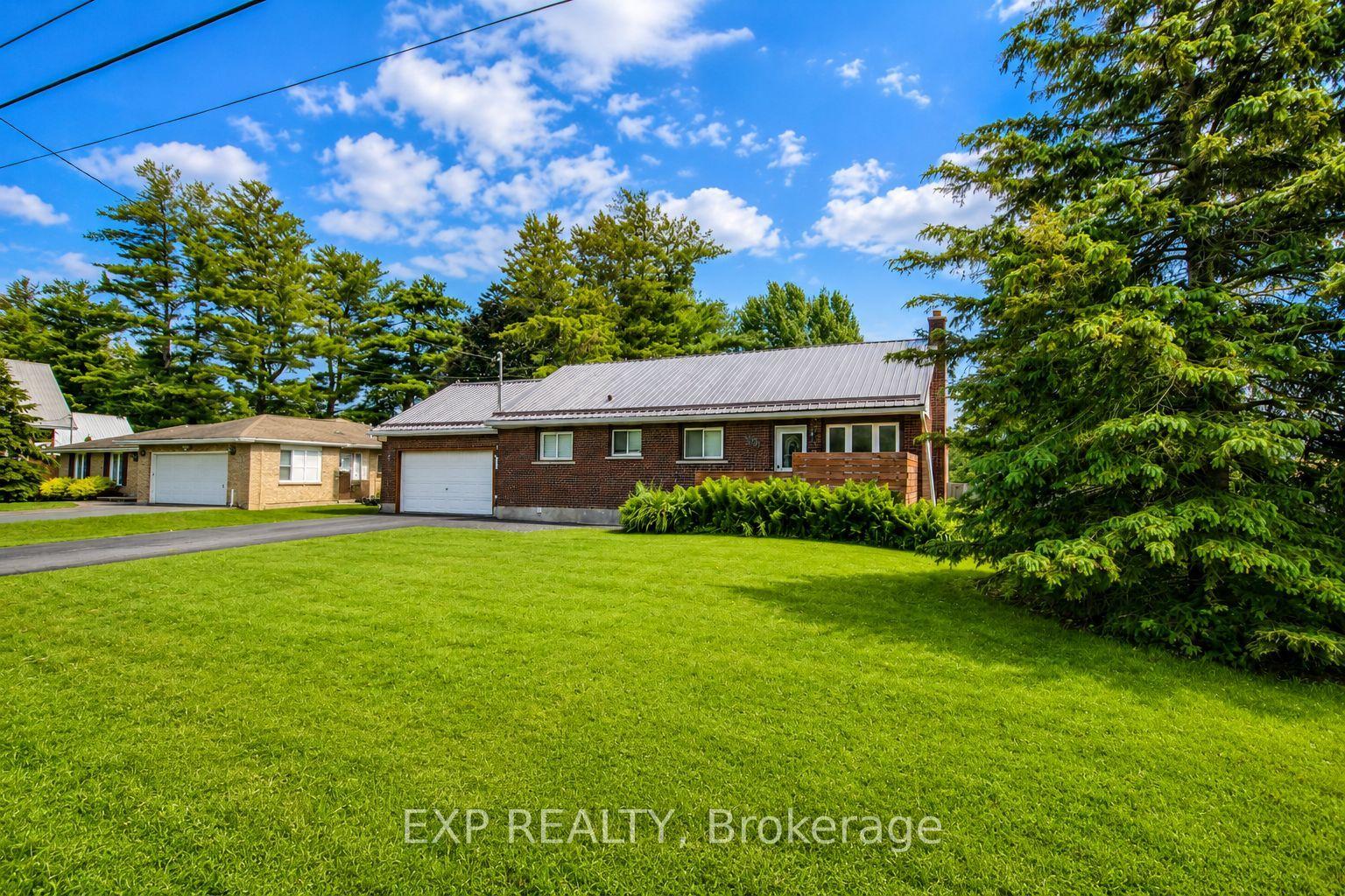832 Tollgate Road W — photo 1