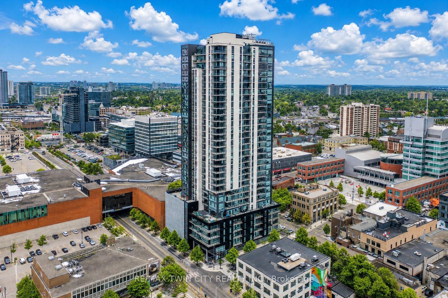 60 Charles Street W 1402 #1402, Kitchener — Condo for sale, photo 1