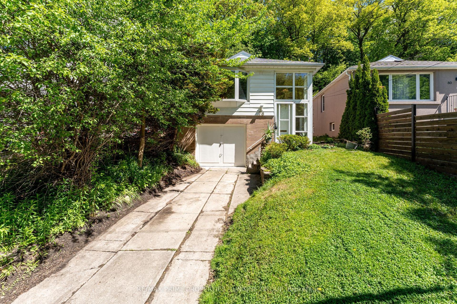 78 Glen Davis Crescent — photo 1