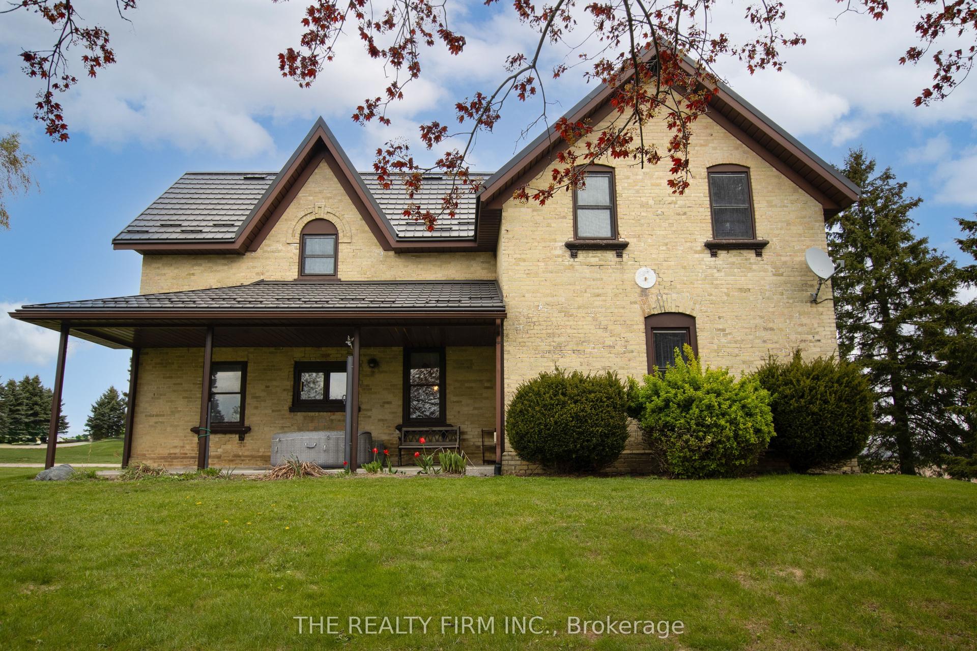 38904 Londesboro Road — photo 1