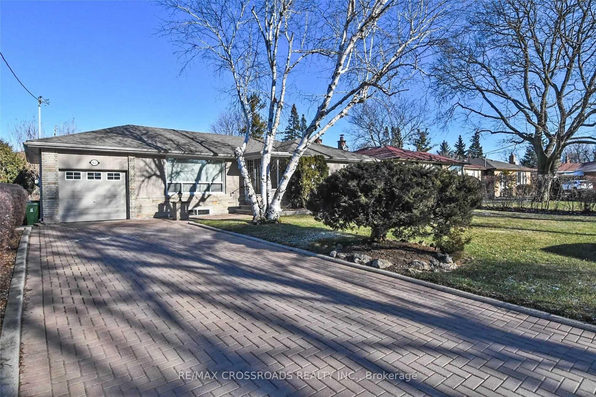 62 Transwell Avenue — photo 1