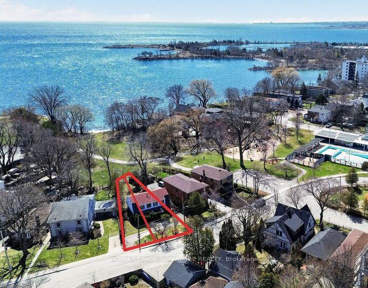 175 Lake Shore Drive — photo 1