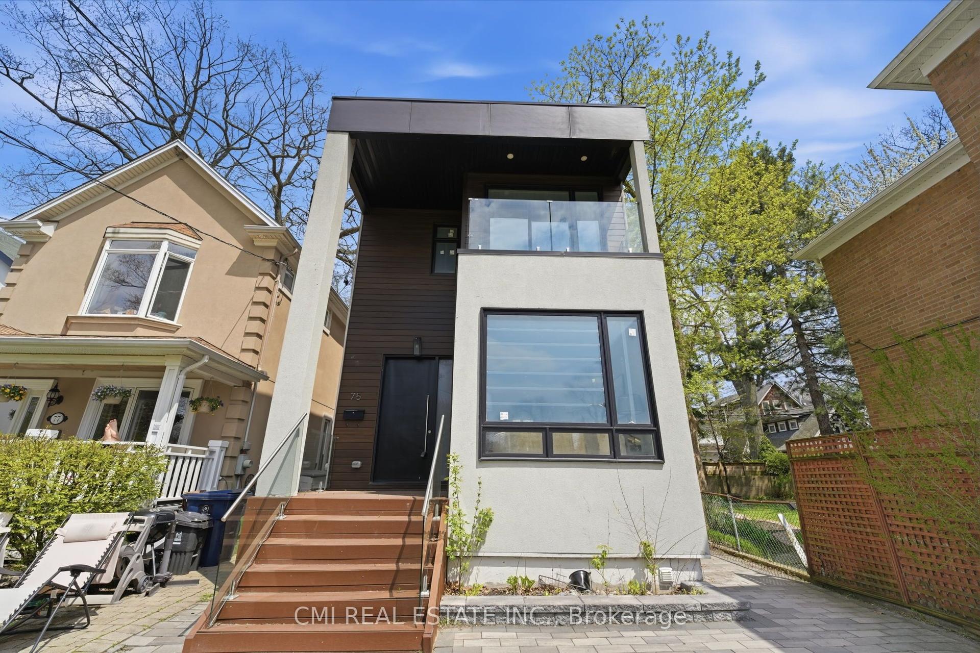 75 Kenilworth Avenue, Toronto — Detached for sale, photo 1