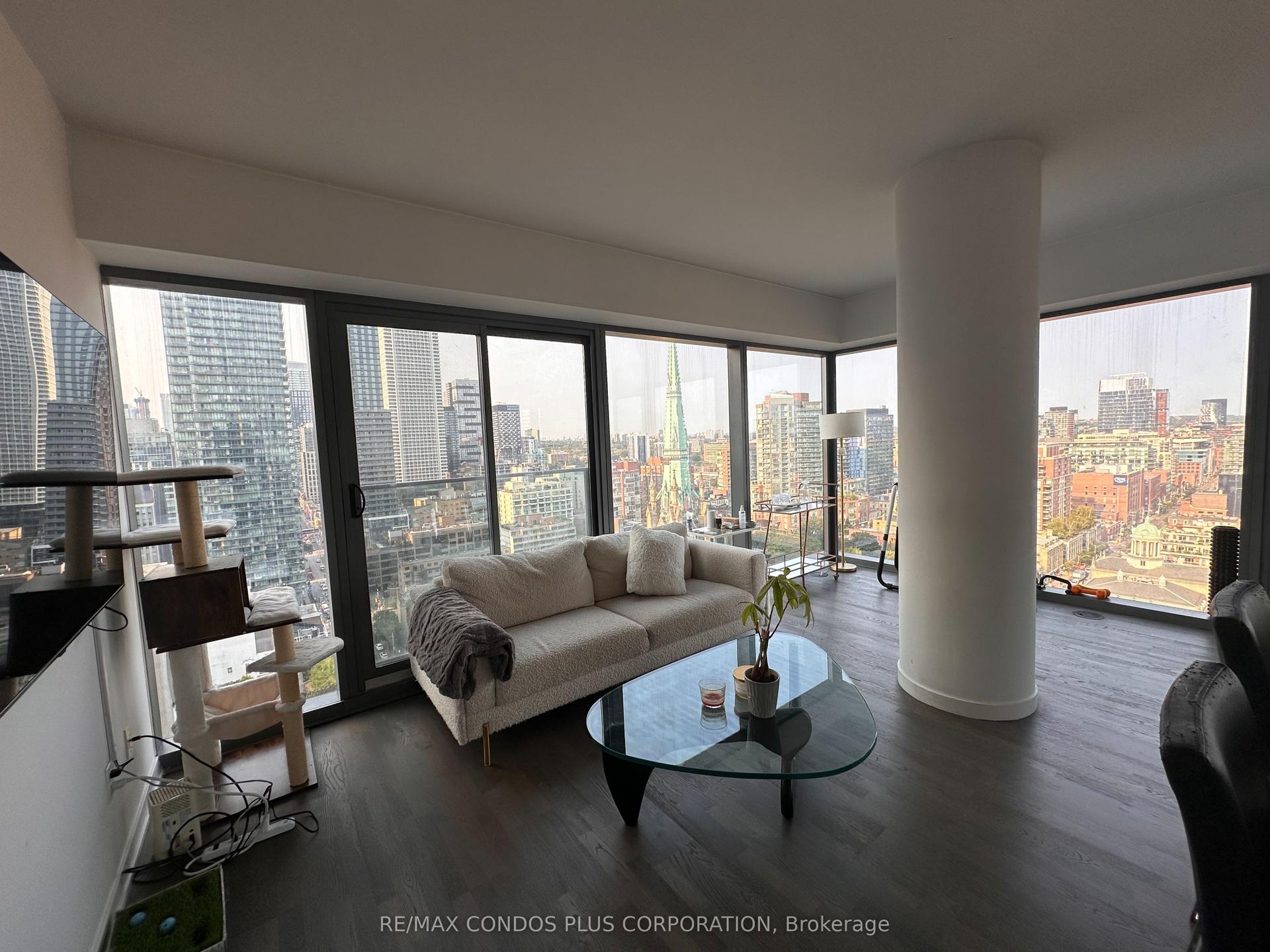 60 Colborne Street 2102 #2102, Toronto — Condo for lease, photo 1