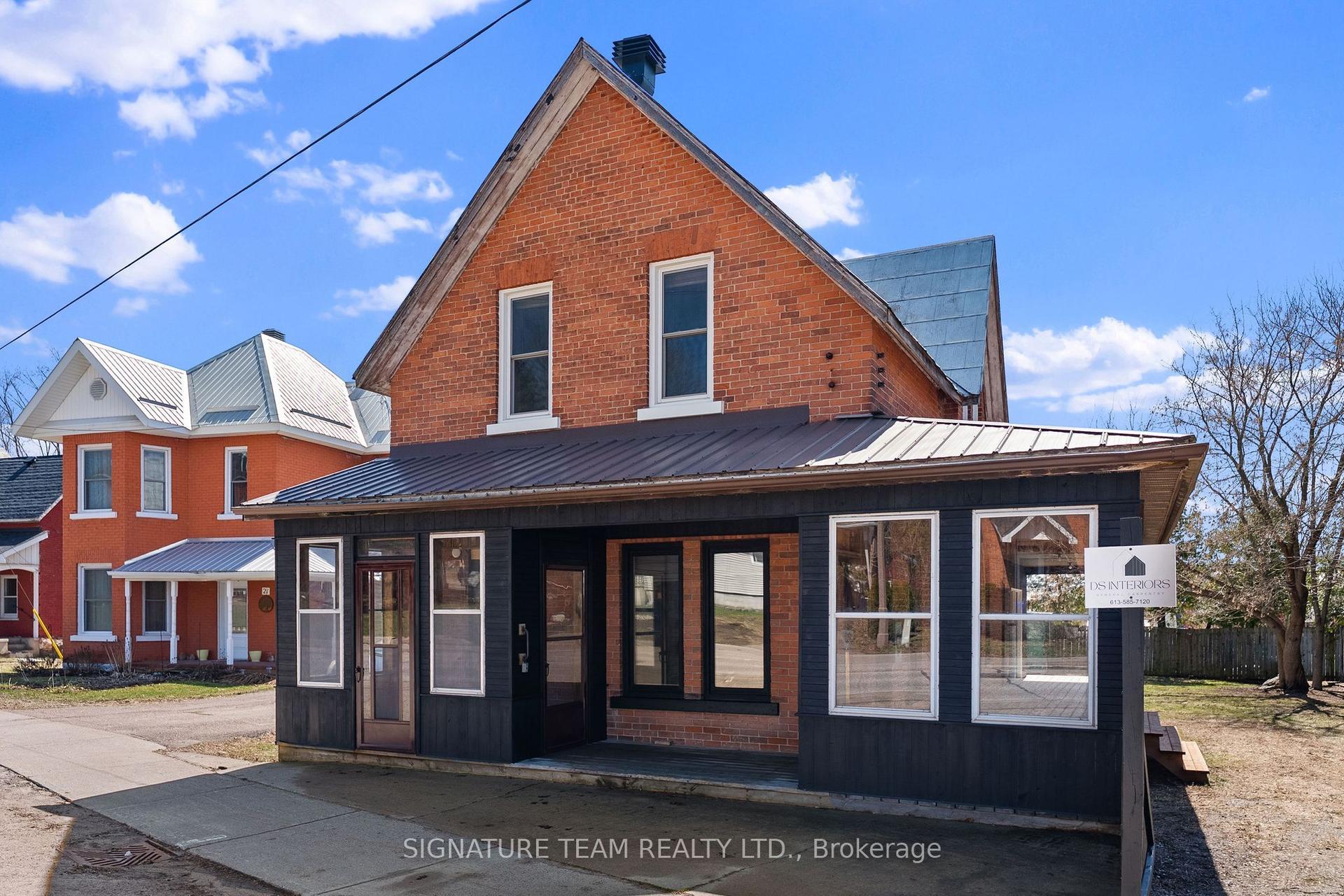 23 Main Street — photo 1