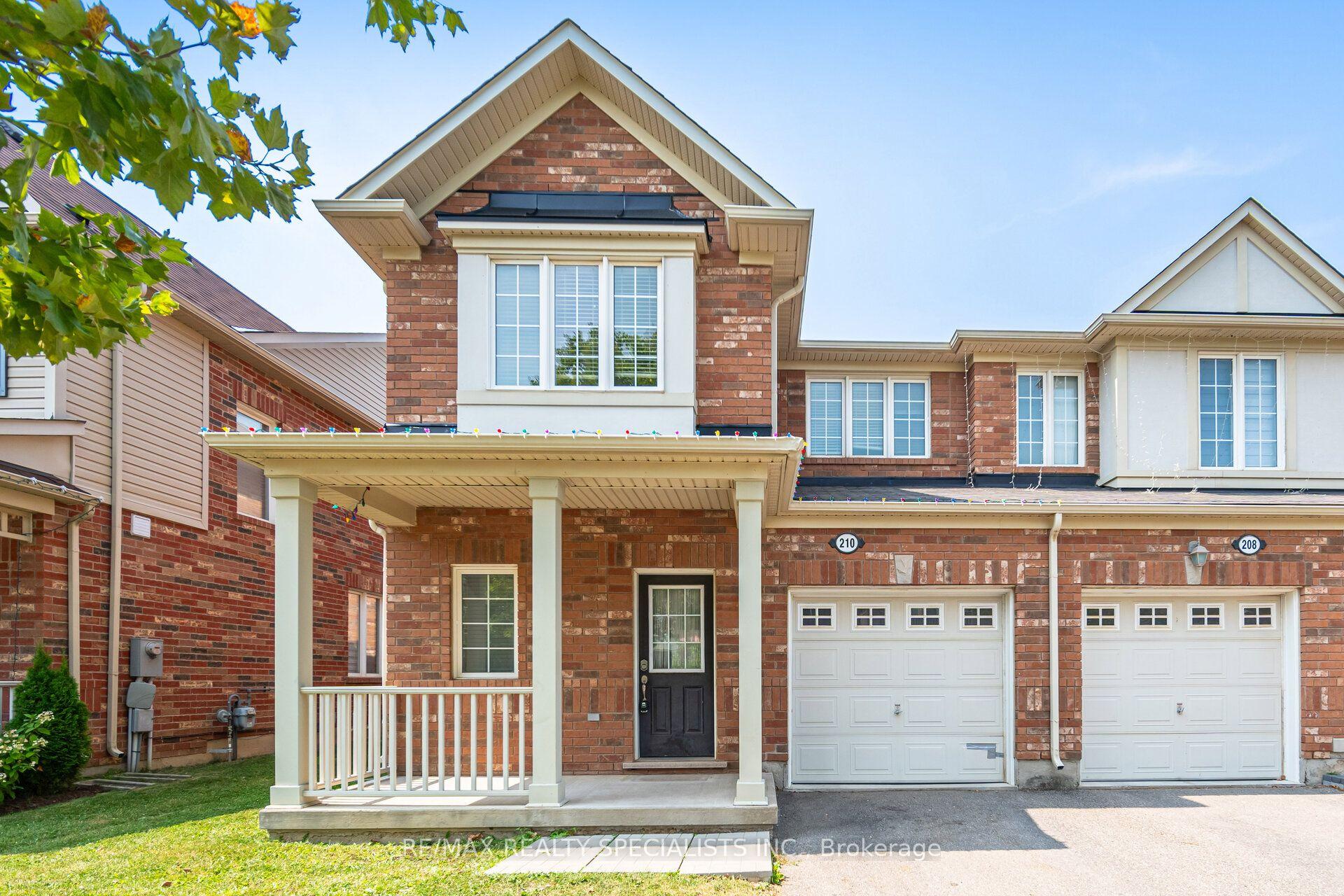 210 Woodley Crescent, Milton — Townhouse for lease, photo 1
