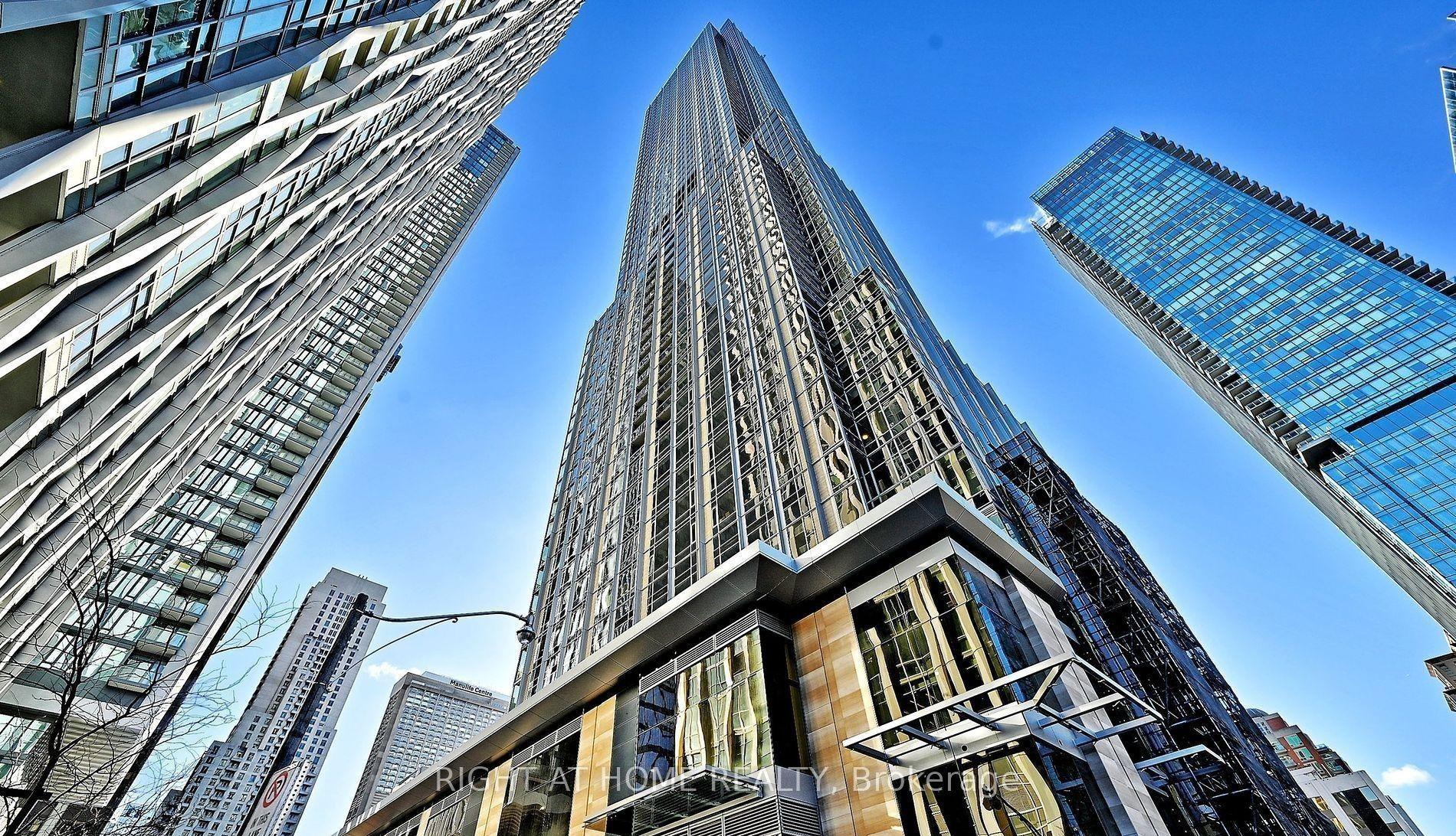 11 Yorkville Avenue 3603 #3603 — photo 1