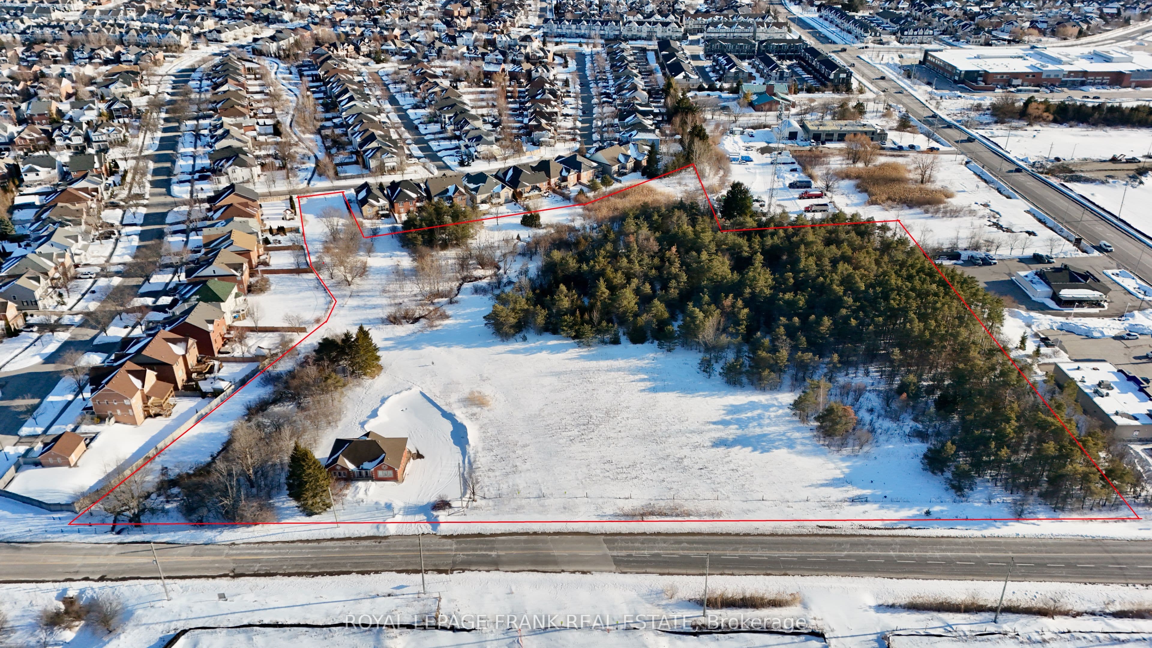 91 Columbus Road E — photo 1