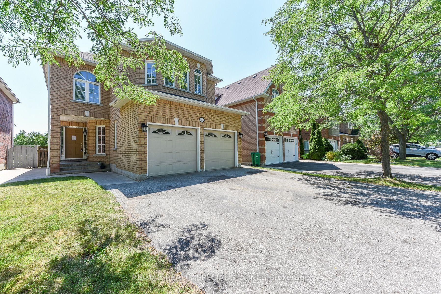 10 Sweet Briar Lane, Brampton — Detached for sale, photo 1