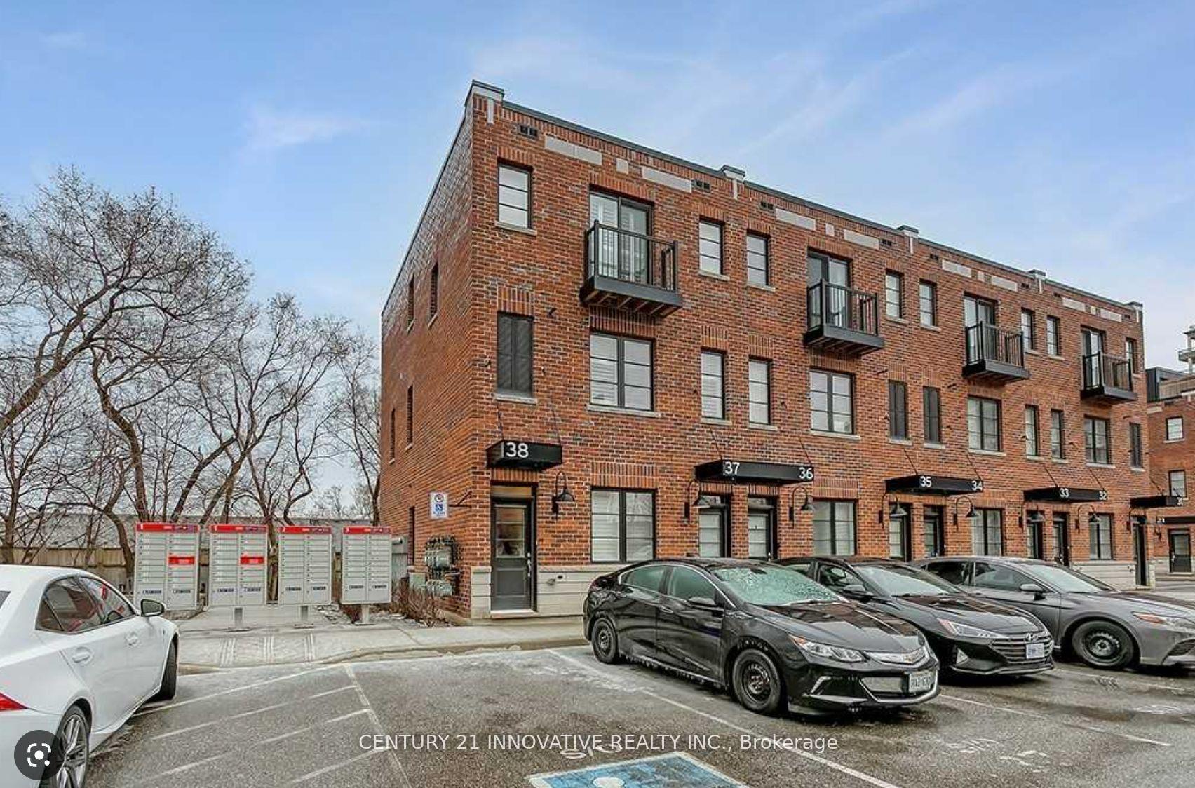 70 Plains Road W 38 #38, Burlington — Condo Town for lease, photo 1