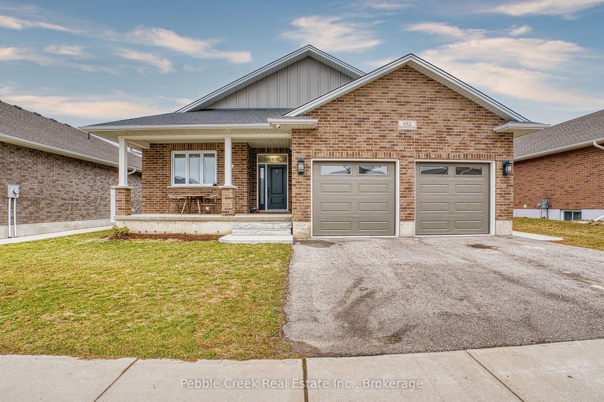 182 Shearwater Trail — photo 1