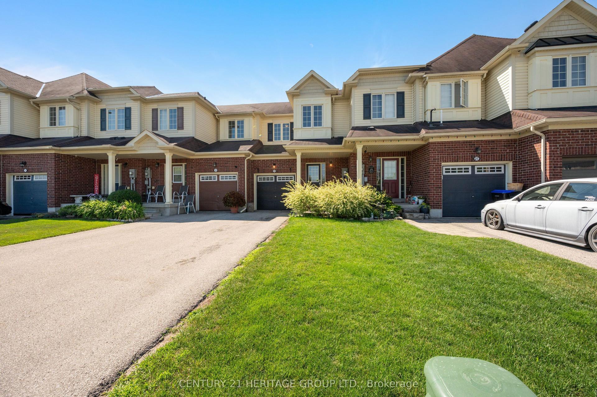 29 Ruthven Crescent, New Tecumseth — Townhouse for sale, photo 1