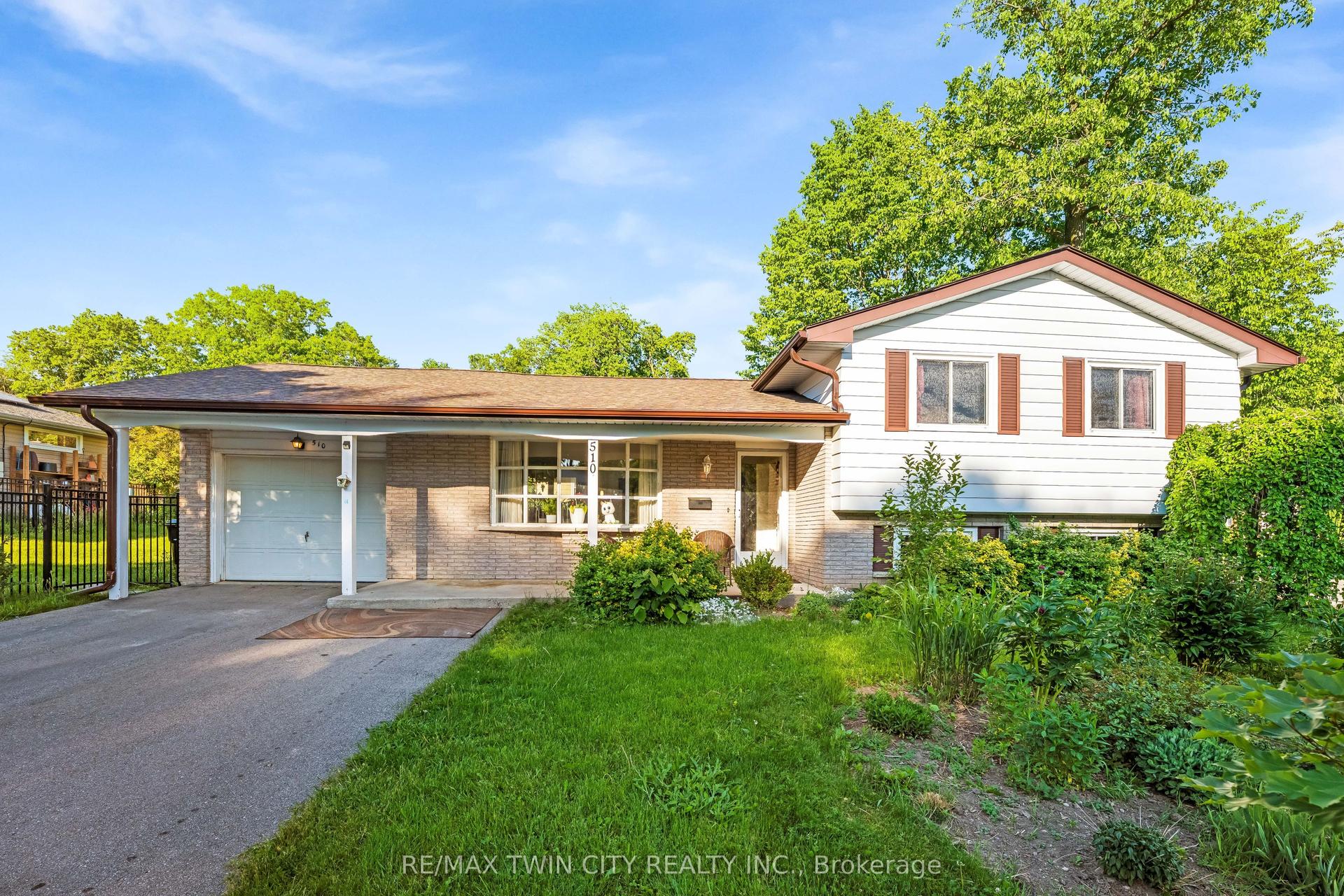510 Edenbrook Place — photo 1