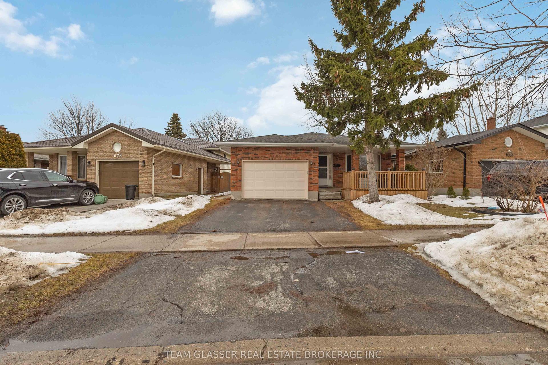 1082 LAWSON Road — photo 1