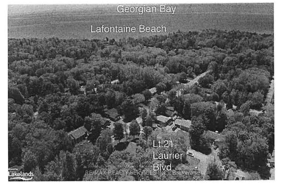 Lot 21 Laurier Boulevard — photo 1