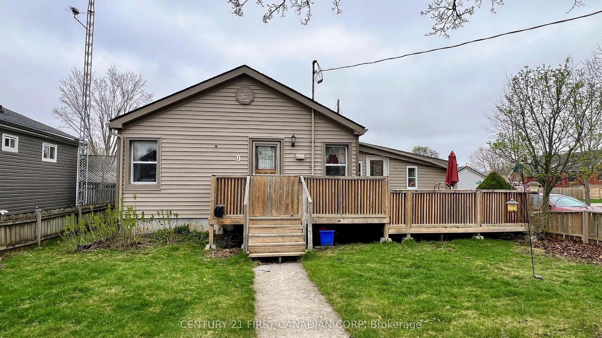 9 TRAFALGAR Street — photo 1