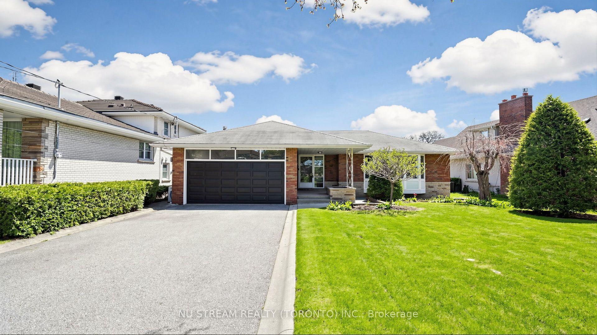 55 Sunvale Drive, Toronto — Detached for sale, photo 1