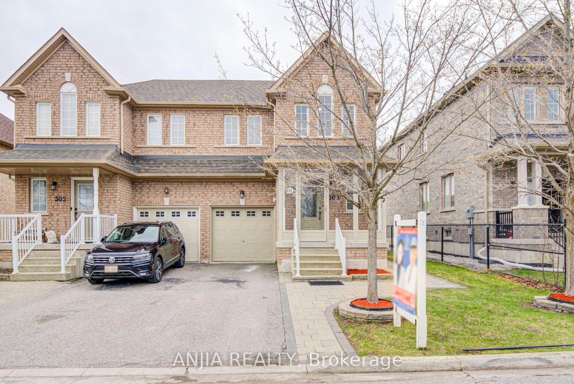 503 Caboto Trail — photo 1