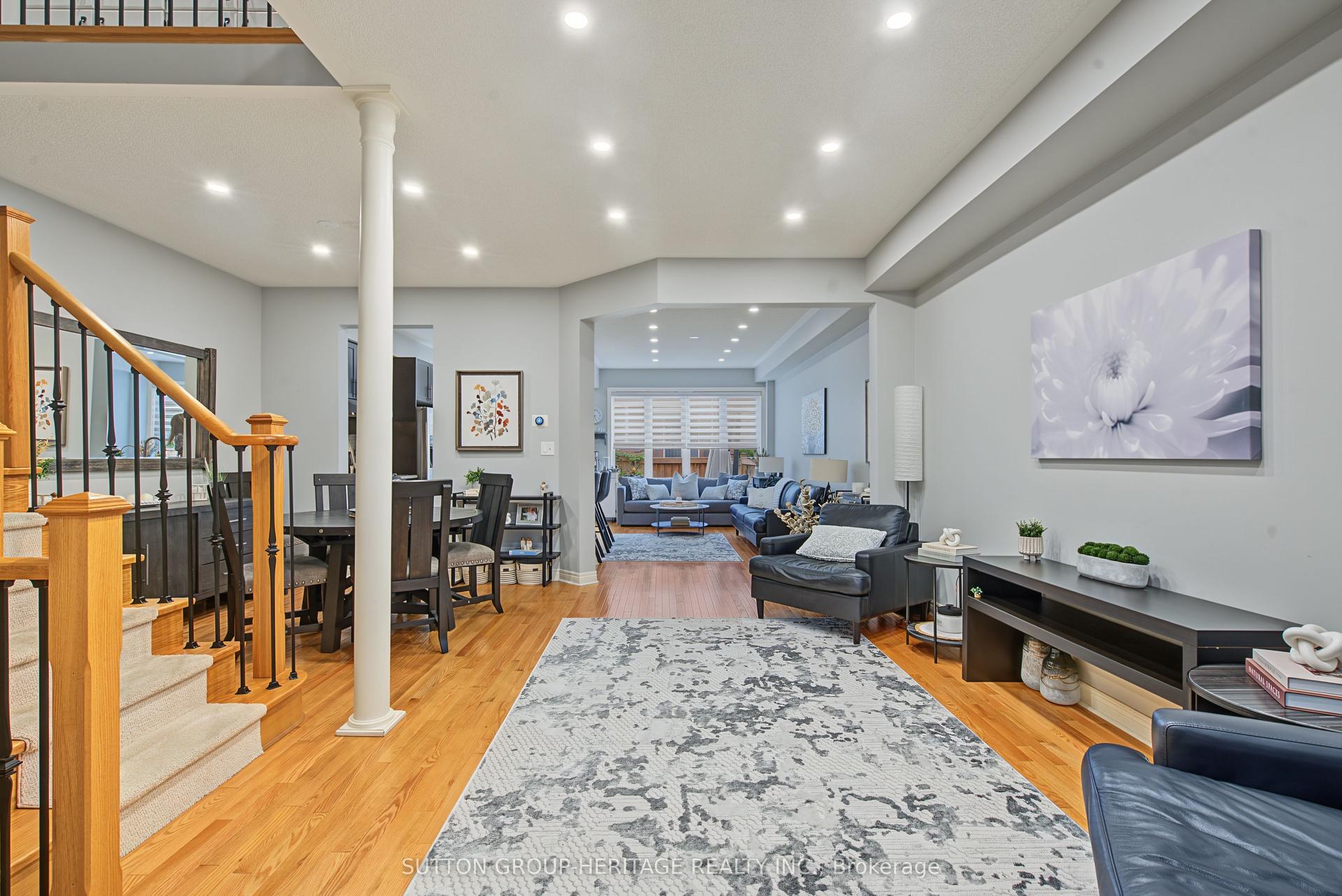 15 Clarinet Lane, Whitchurch-Stouffville — Townhouse for sale, photo 1