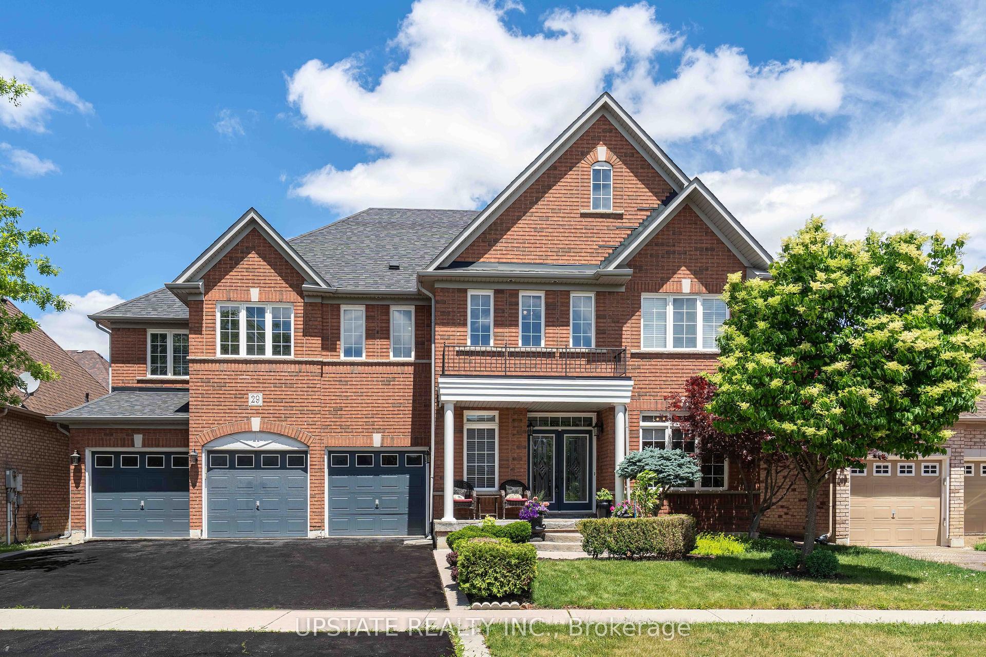 29 Blaketon Court, Brampton — Detached for sale, photo 1