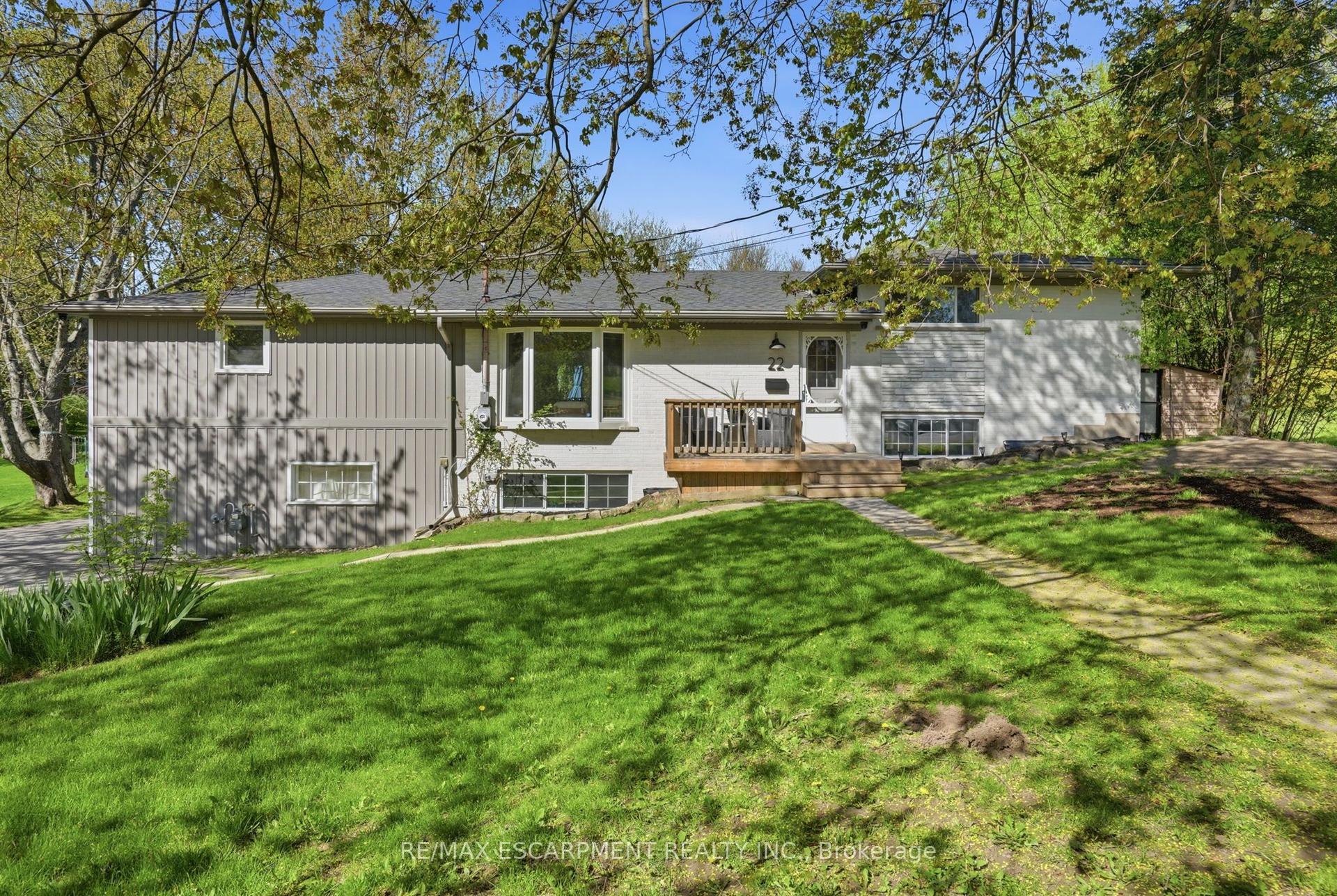 22 Rosebough Street — photo 1