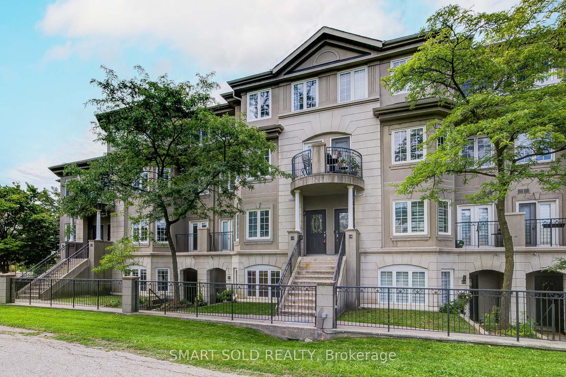 108 Finch Avenue W C20 #C20, Toronto — Condo Town for sale, photo 1