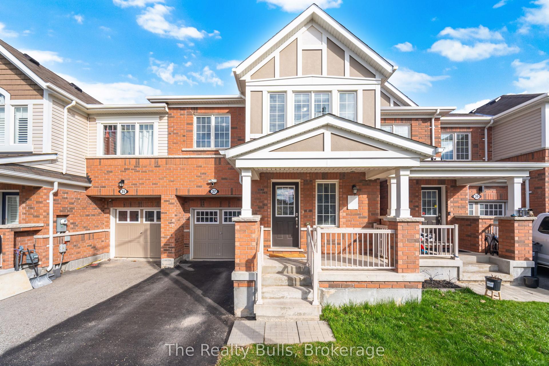37 Lothbury Drive NW — photo 1