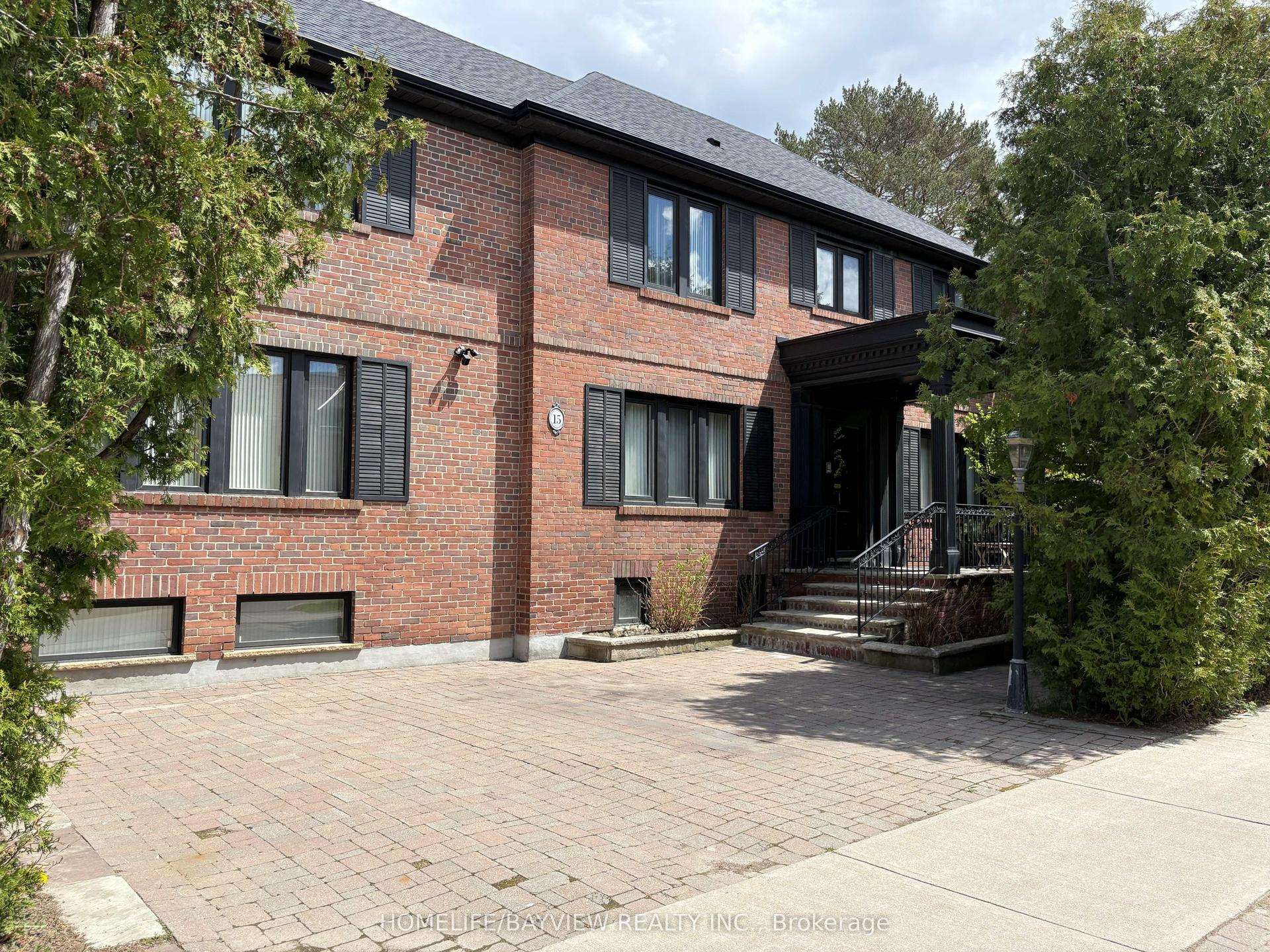 15 Glen Rush Boulevard — photo 1