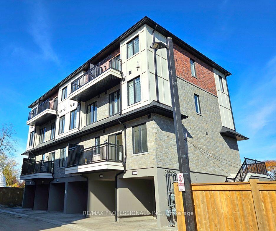 741 Front Royal Street 2 #2, Mississauga — Condo Town for lease, photo 1