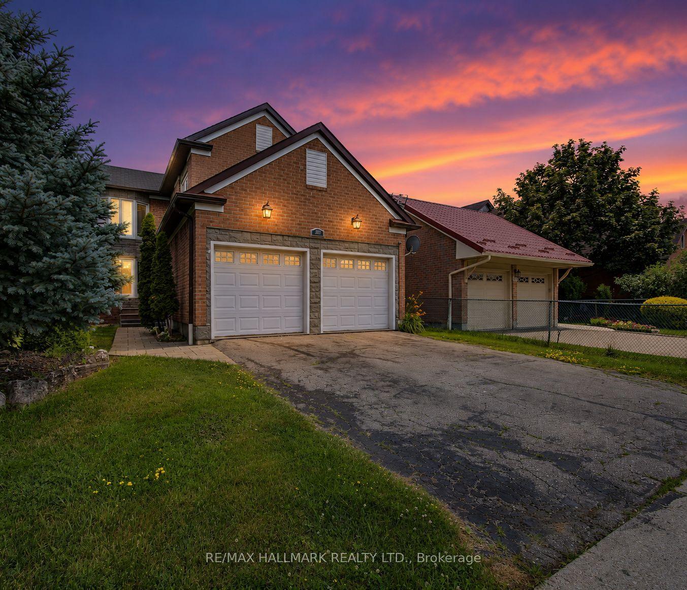 329 Kingsbridge Garden Circle, Mississauga — Detached for sale, photo 1