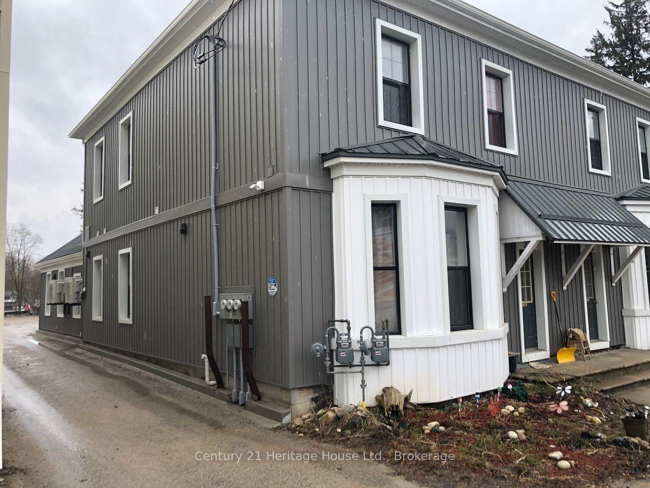 239-249 Main Street N, Wellington North — Multiplex for sale, photo 1
