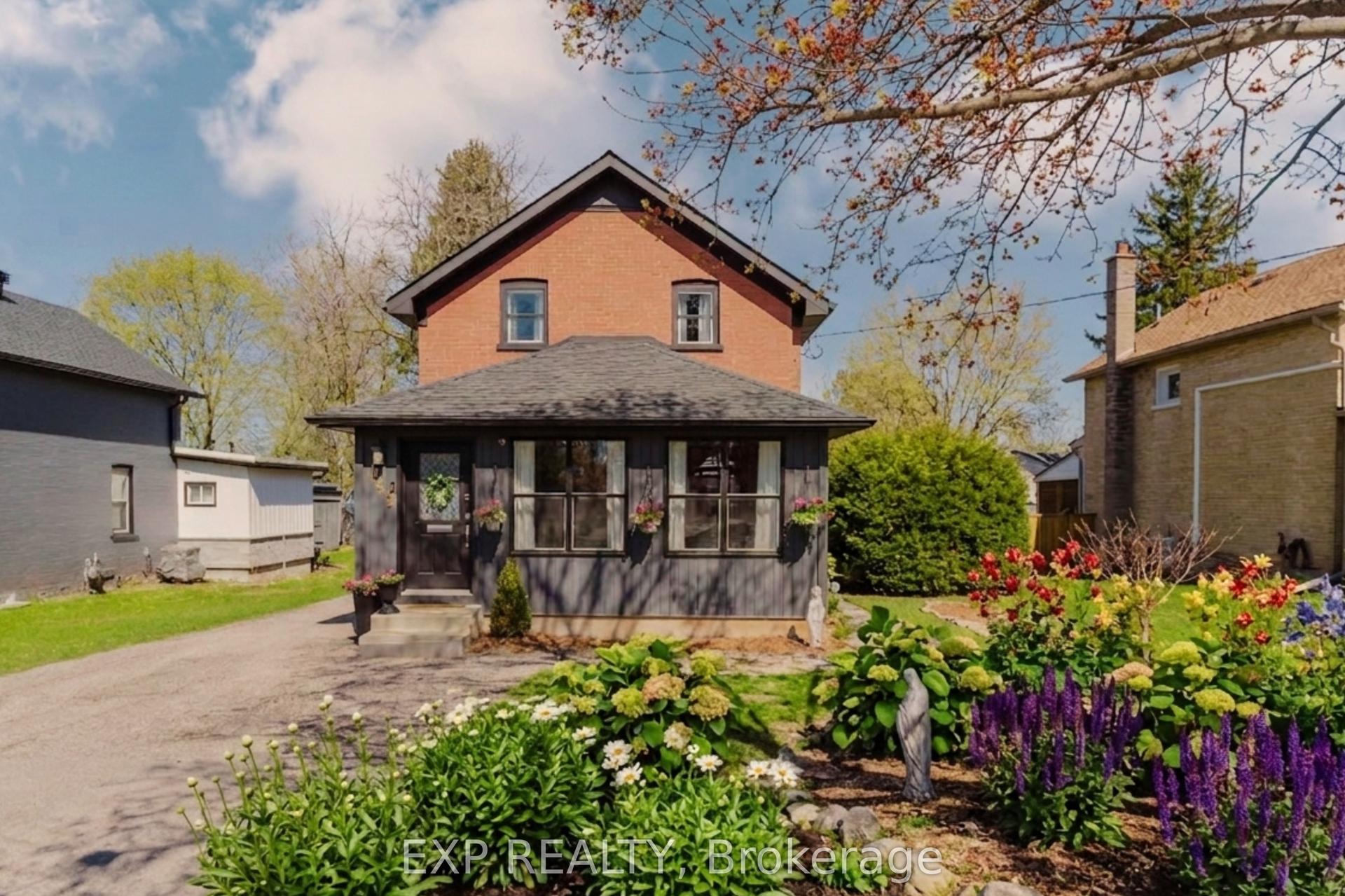 263 Shepherd Avenue — photo 1