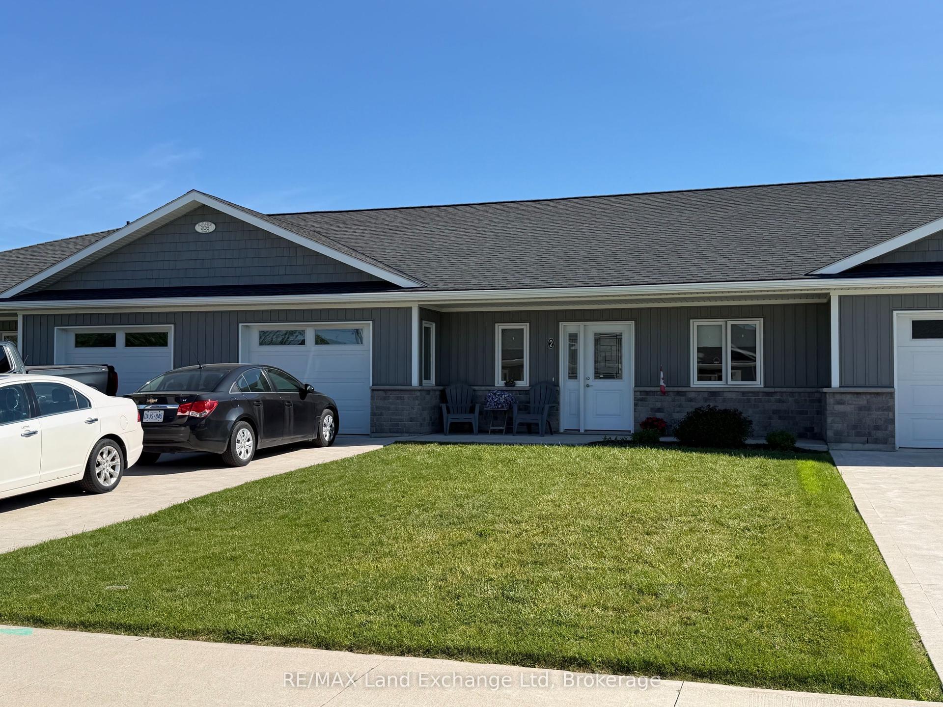 206 Rutledge Street 2 #2, North Huron — Multiplex for lease, photo 1