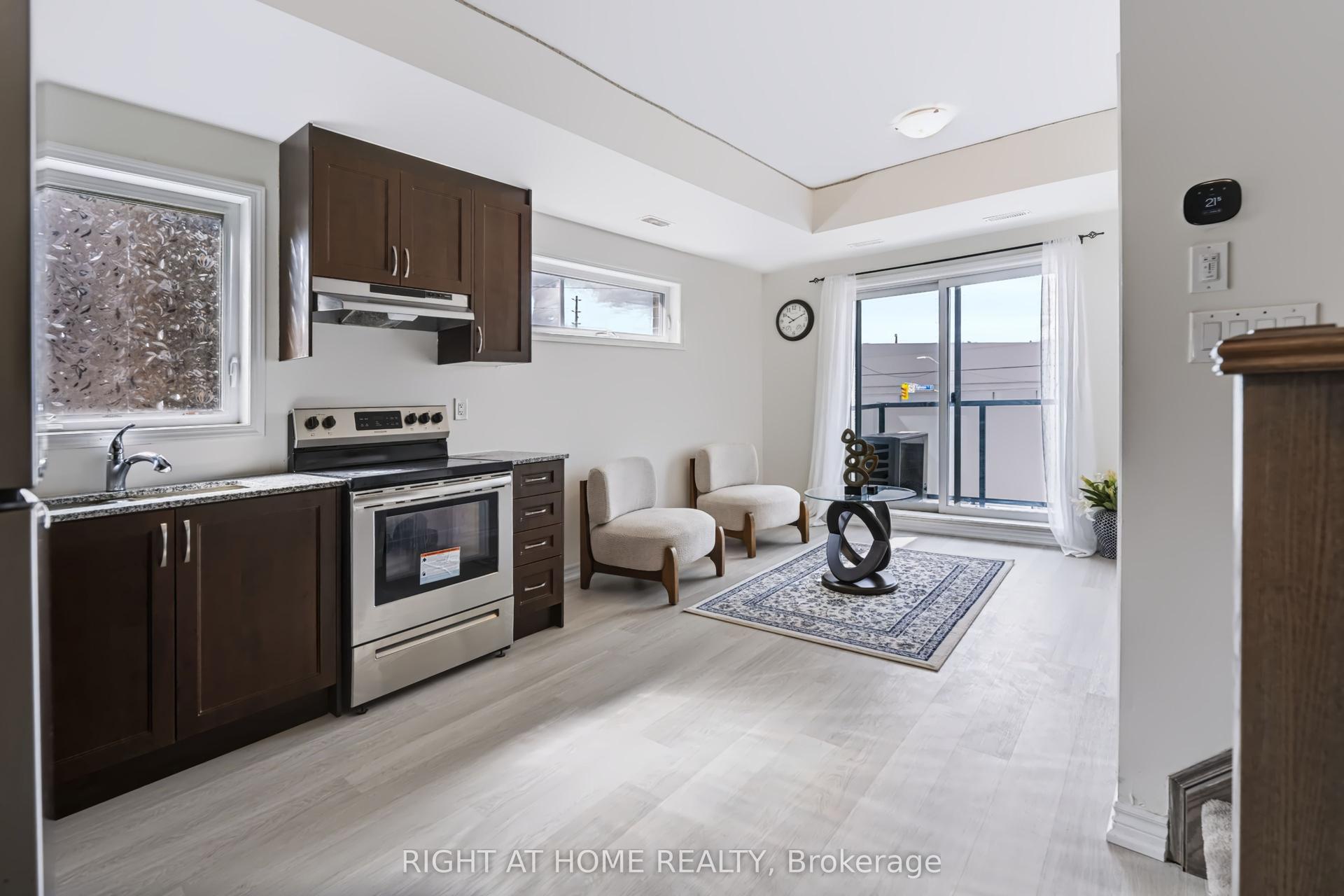 2789 Eglinton Avenue E 429 #429, Toronto — Condo Town for sale, photo 1