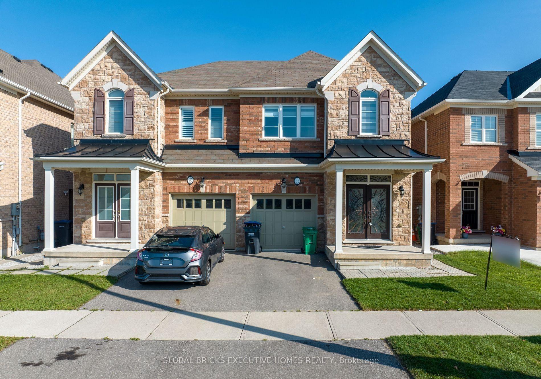33 Antibes Drive — photo 1