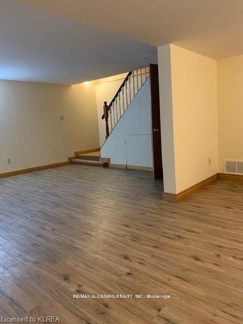 12 PARKWAY (LOWER) Avenue — photo 1