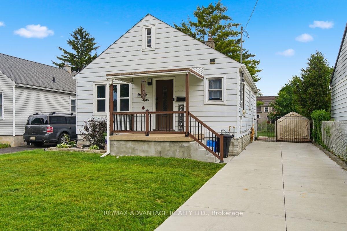 94 Josephine Street — photo 1