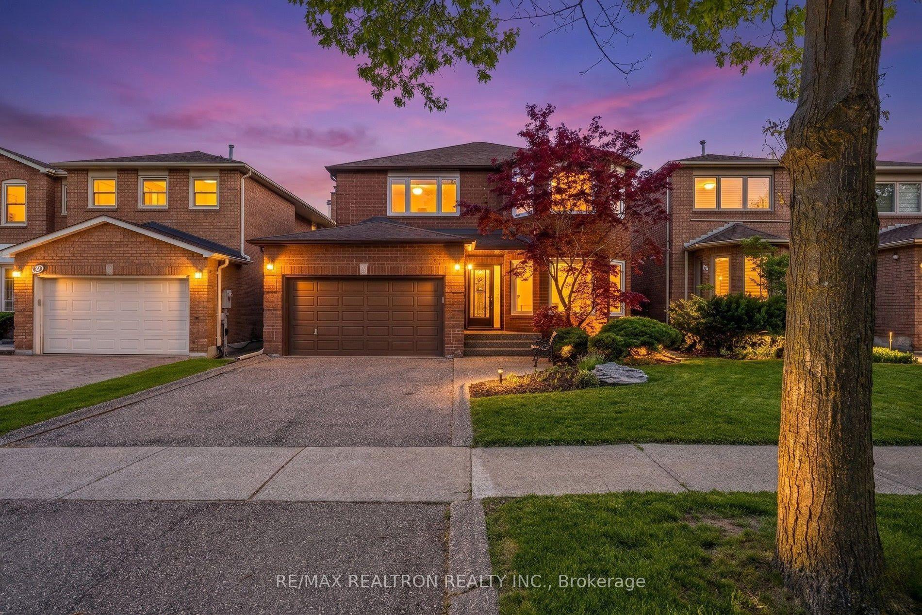 37 Dundurn Crescent — photo 1