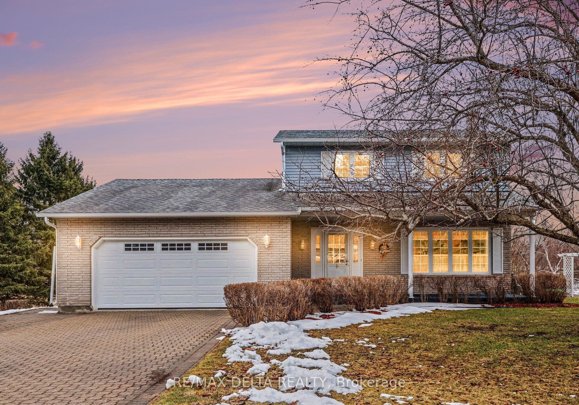 10532 Main Street — photo 1