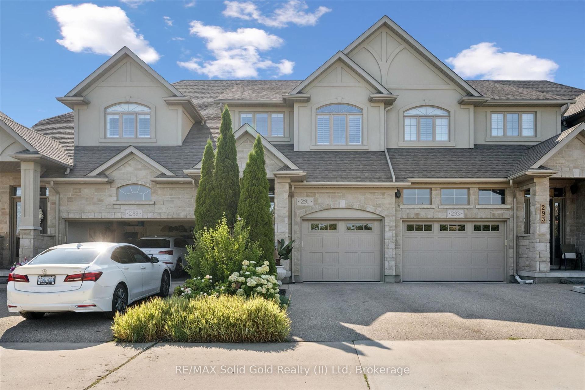 291 Grey Silo Road, Waterloo — Townhouse for sale, photo 1