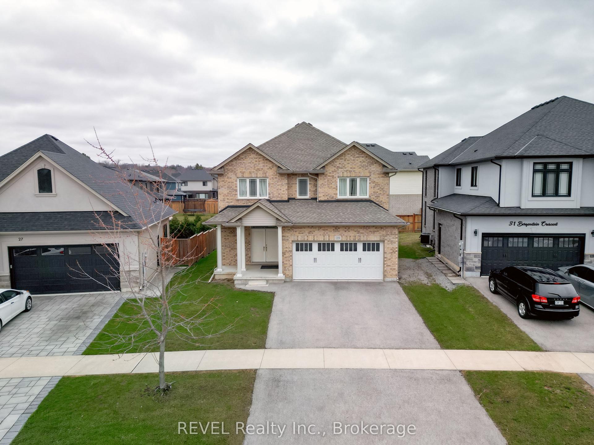 29 BERGENSTEIN Crescent, Pelham — Detached for sale, photo 1