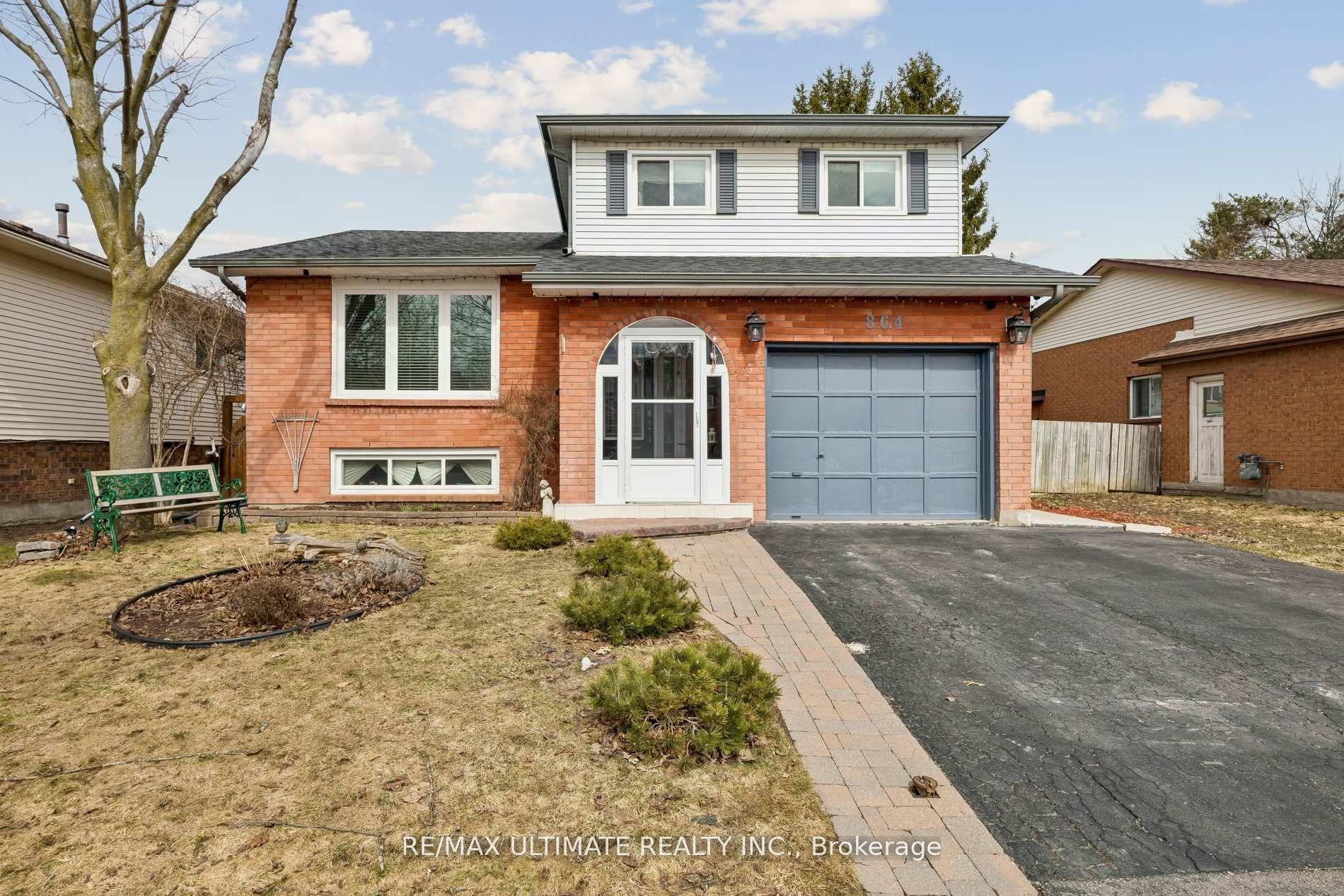 864 Copperfield Drive — photo 1