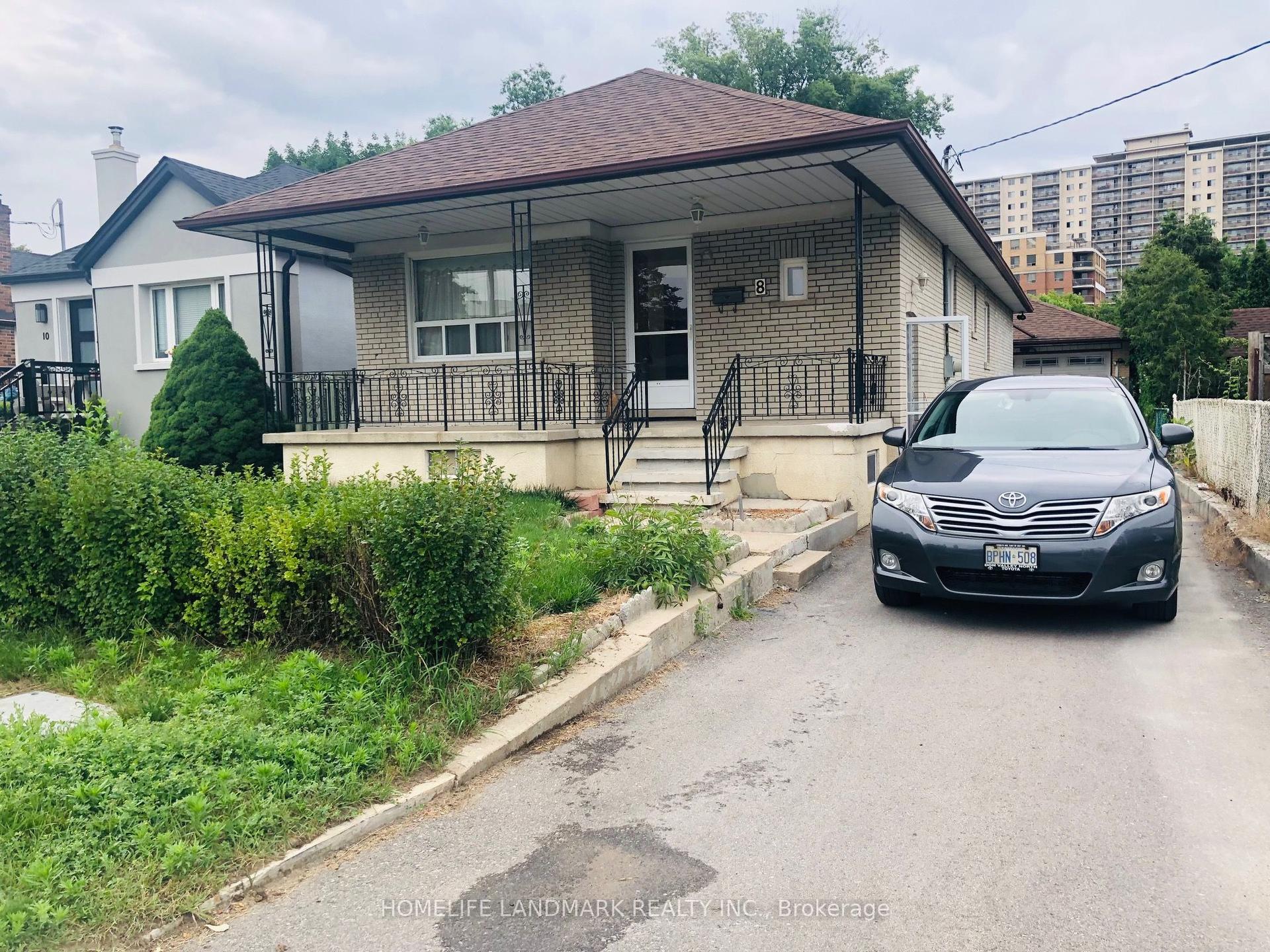 8 Plainfield Road BSMT #BSMT — photo 1